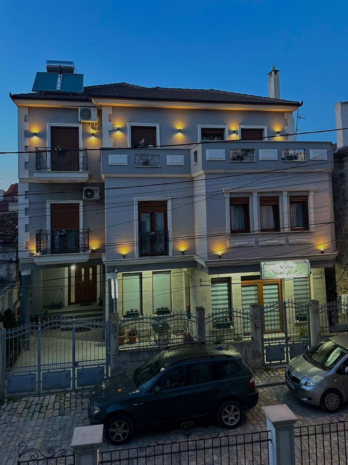 Guesthouse Sara & Esi Korcza Zewnętrze zdjęcie